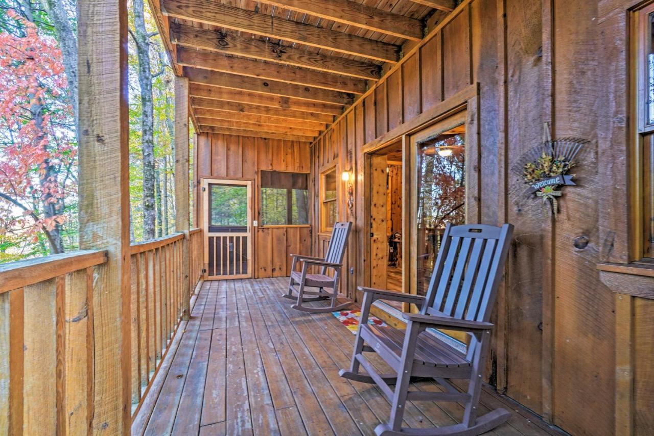 Grin N Bear It Cabin With Hot Tub And Fire Pit! Pigeon Forge Esterno foto